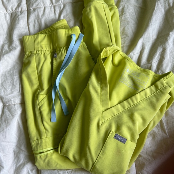 Entire Figs Scrubs Collection for sale! - Picture 8 of 16
